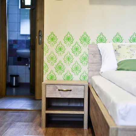 Pava Apartmanhaz Makó Zewnętrze zdjęcie