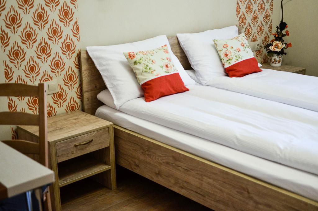 Pava Apartmanhaz Makó Zewnętrze zdjęcie
