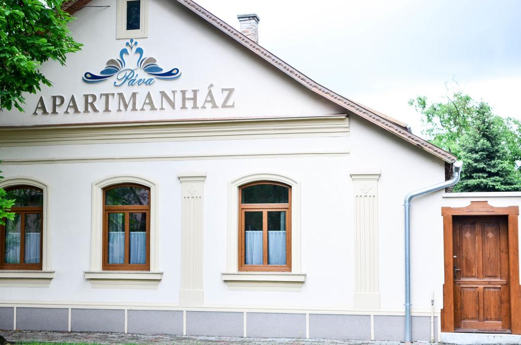 Pava Apartmanhaz Makó Zewnętrze zdjęcie